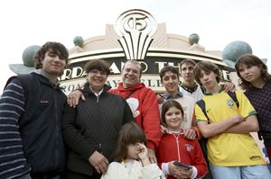 Mario Sberna con la sua famiglia (BEVILAQUA).