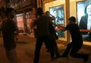 Turchia: aggressione di un manifestante