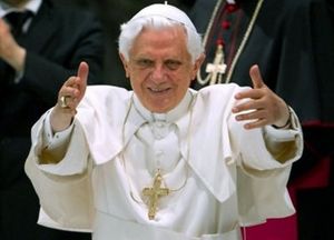 Benedetto XVI: sacerdote