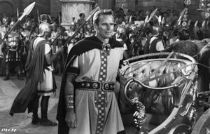 Charlton Heston nel "kolossal sul Tevere" Ben Hur.
