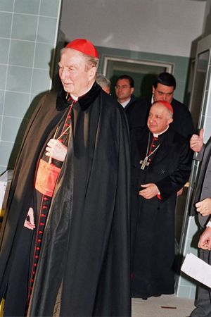 Il cardinale Martini inaugura la Casa della Carità (2004)