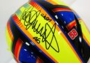 La copia del casco di Valentino Rossi ad hoc asta con autografo