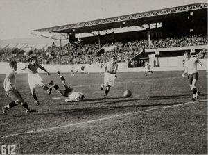 1928, Uruguay-Italia 3-2: Baloncieri segna il primo gol degli Azzurri nella semifinale olimpica di Amsterdam. Poi, l'Uruguay si scatenerà...