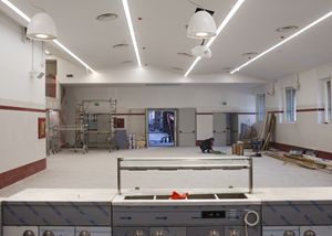 I locali della mensa (Foto Michele Palazzi / Contrasto)