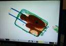 Abou, 8 anni, nascosto in una valigia per arrivare in Europa