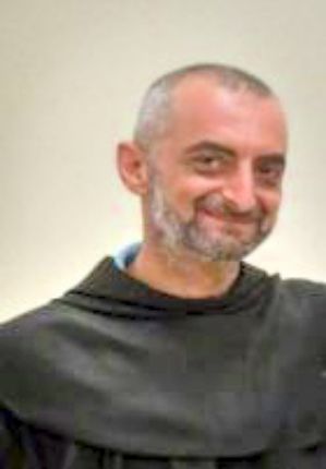 Padre Dhiya Azziz (foto Terrasanta.net).