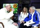 Pope Francis meets2