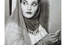 14_Maria Callas in camerino si prepara ad interpretare il ruolo di Lady Macbeth, Milano 7 dicembre 1952. Foto Farabola