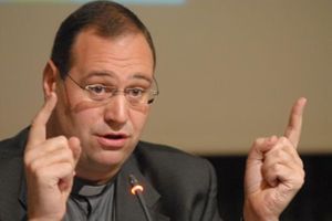 Don Michele Falabretti, 48 anni, è responsabile nazionale per la Pastorale giovanile della CEI