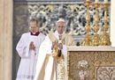 Il Papa a San Pietro celebra la festa della Divina Misericordia