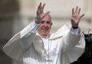 Pope Francis gestures25