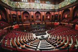 L'Aula della Camera deserta per la discussione sulla proposta di legge sulla cannabis