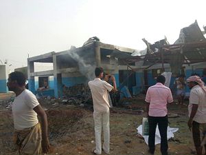 L'ospedale di Msf bombardato dall'aviazione saudita. 