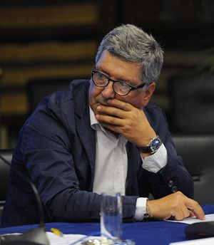 Domenico Manzione, sottosegretario all'Interno con deleghe all'immigrazione e ai diritti civili. Foto Ansa. 