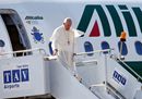 Pope Francis disembarks17
