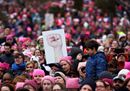Da Washington a Parigi, il corteo globale delle donne contro Donald Trump