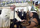 L'abbraccio del Papa ai popoli dell'Amazzonia