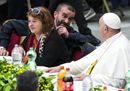 Le più belle immagini del pranzo del Papa con i poveri