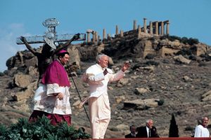 Papa Wojtyla ad Agrigento il 9 maggio 1983. Foto di Giancarlo Giuliani/Periodici San Paolo.