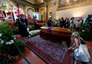 Mourners pay tribute14.jpg