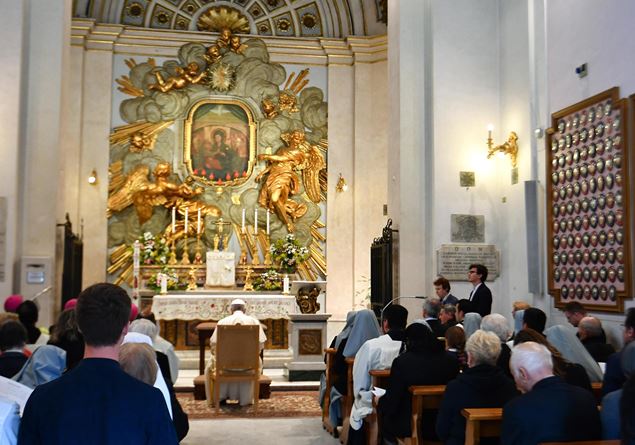 L Atto Di Affidamento Dell Italia Alla Madonna Il Sussidio Per Seguire La Preghiera Famiglia Cristiana