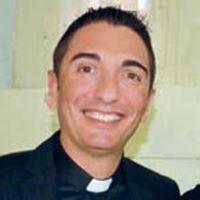 Don Giorgio Ciucci, 48 anni, cappellano della casa generalizia delle Apostole del Sacro Cuore di Gesù