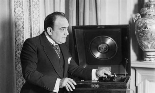 Prima star della lirica e del vinile 100 anni fa si spegneva la