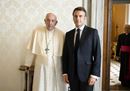 Le foto più belle dell'incontro tra il Papa e Macron