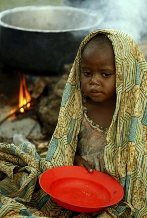 Situazioni di grave malnutrizione e di indigenza in varie parti del mondo, dall'Africa alla Penisola arabica (Yemen). Tutte le foto di questo sercvizio sono dell'agenzia Reuters. 