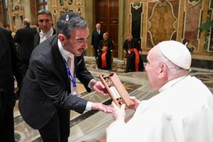 L'incontro tra il Papa e i membri del Congresso ebraico mondiale, martedì 22 novembre 2022. Tutte le foto di questo servizio sono dell'Osservatore Romano/Vatican News. 