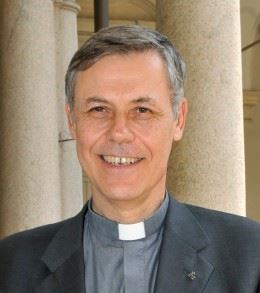 Padre Carlo Casalone, teologo, esperto di bioetica.