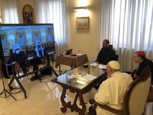 Un'immagine del colloquio in teleconferenza tra papa Francesco, 85 anni, e il Patriarca Kirill, 75, avvenuto il 16 marzo 2022. Tuitte le foto di questo servizio sono dell'agenzia di stampa Ansa. 
