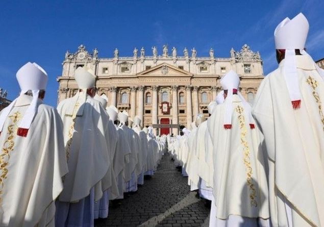 Insieme  Nella Chiesa c'è posto per tutti. Intervista con Mons