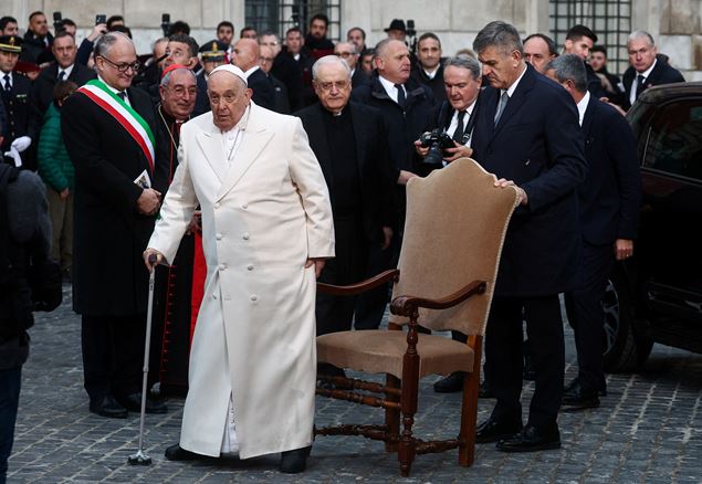 Le Immagini Più Belle Dell'omaggio Del Papa All'Immacolata In Piazza Di ...