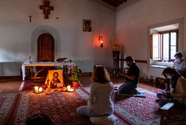 Il bello di pregare mentre si medita - Famiglia Cristiana