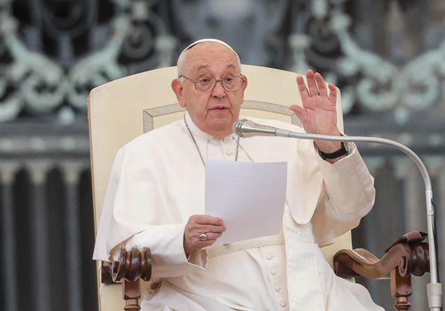 Pope Francis publishes Dilexit nos: but what is an encyclical?