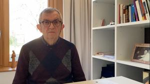 don Virginio Colmegna