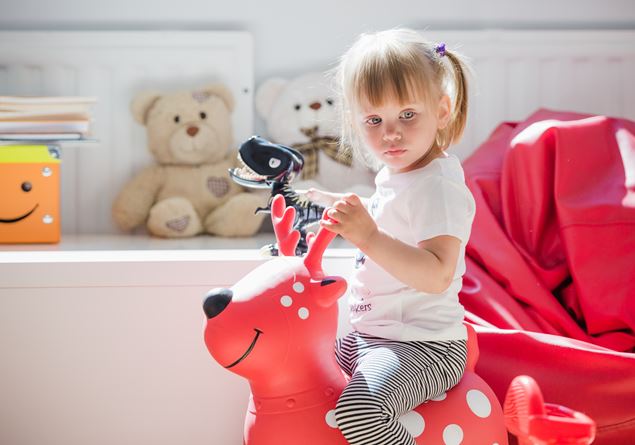 Con le armi giocattolo educhiamo bambini violenti» - Famiglia Cristiana