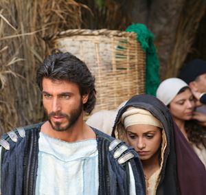 Daniele Liotti e Penelope Cruz in L'inchiesta