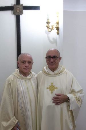 Da sinistra, don Mario e don Tonino Russo.