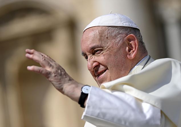 Energy and Environment: A Dialogue Between Pope Francis and International Music Icons