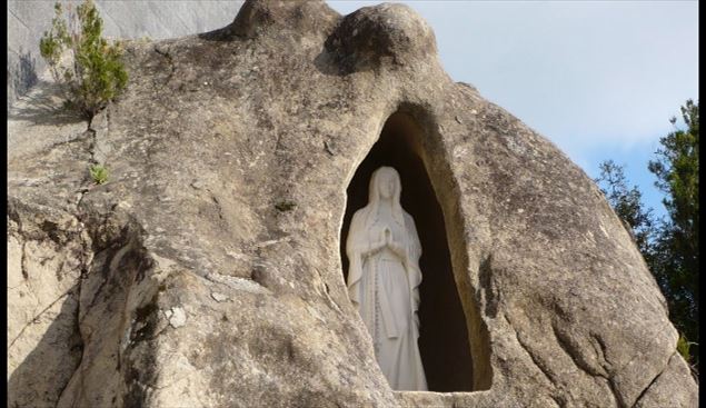 «A journey of faith towards the Sacred Rock»