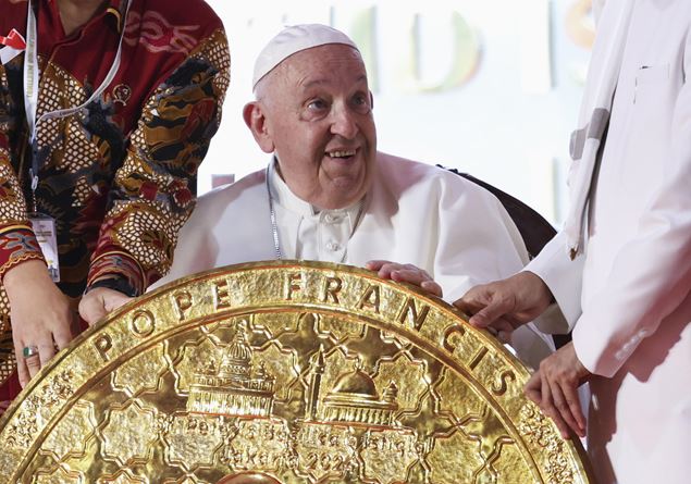 The Pope in Indonesia, the most beautiful images of the third day