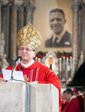Il cardinale Angelo Amato, morto a 86 anni il 31 dicembre (Ansa)