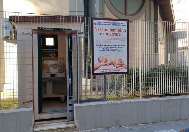 Cradle for life in Bari, the parish priest and the technician investigated