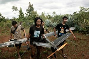Carlo Cozzoli: Myanmar. Carlo Cozzoli: Myanmar.