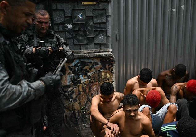 Rio in flames: the war on narcos that spares no one