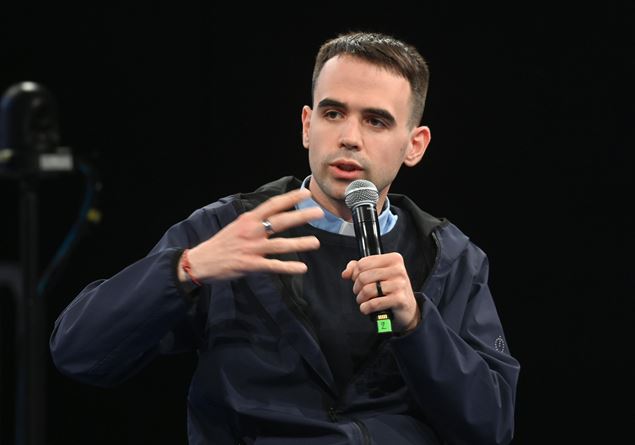 Don Mattia Ferrari: «Behind the online hatred there was a Frontex manager. But the real drama is of the migrants tortured in Libya” Don Mattia Ferrari: «Behind the online hatred there was a Frontex manager. But the real drama is of the migrants tortured in Libya”