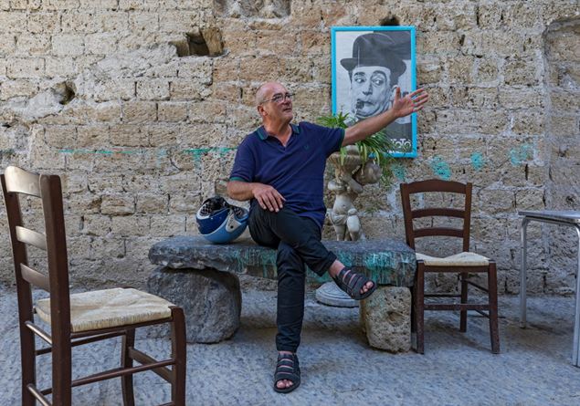Who is Don Antonio Loffredo, the priest who inspired the ‘We del Rione Sanità’ series