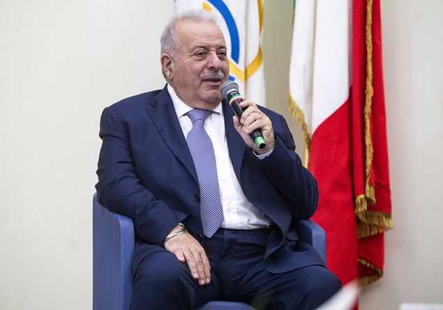 The president of Federvolley Manfredi ‘Ambassador of the lands of Puglia’ 2025